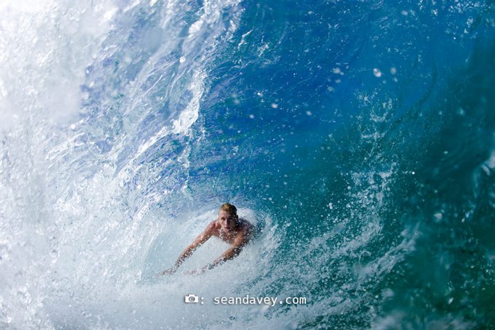 Big Swell Wave with White Foam High Energy Impact Perfect for Surf and Body  Board Activity - Danger with the Ocean Water - Stock Photo - Image of  hawaii, background: 141288108