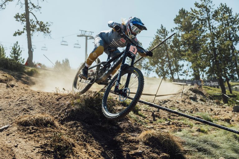 Adventure Magazine - Kiwi Jess Blewitt comes a creditable fourth in UCI ...