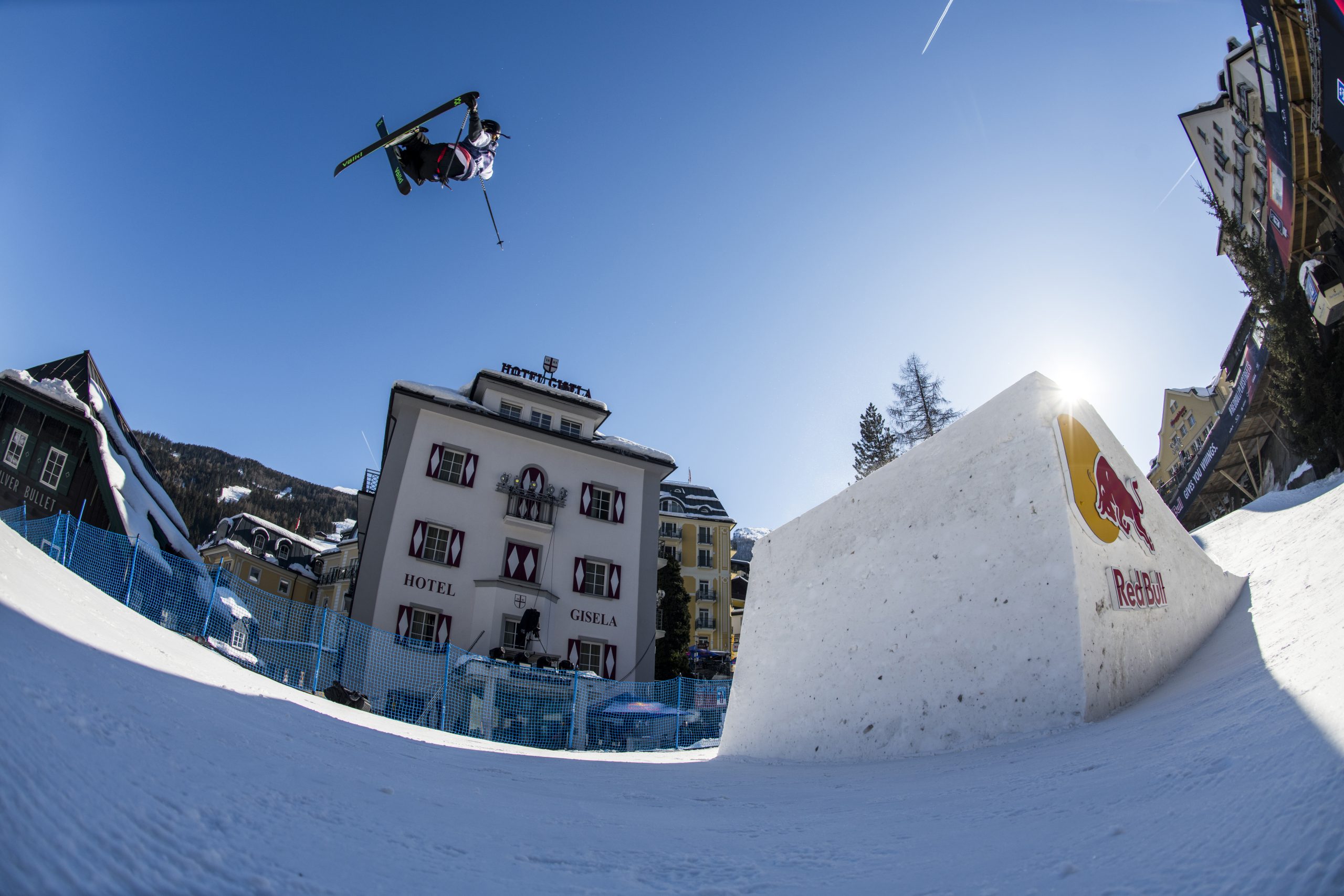 Kiwi – Finn Bilous comes Fifth slopestyle in Bad Gastein's picturesque ski village. – Adventure Magazine